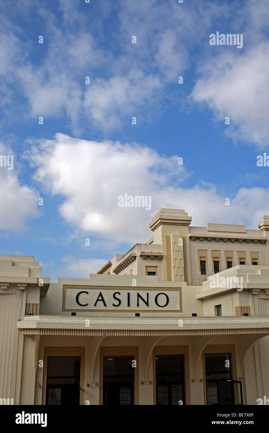 Il nello stile Art Deco casinò di Biarritz, nella regione Aquitania del sud ovest della Francia. Il casinò è stato costruito nel 1901. Foto Stock