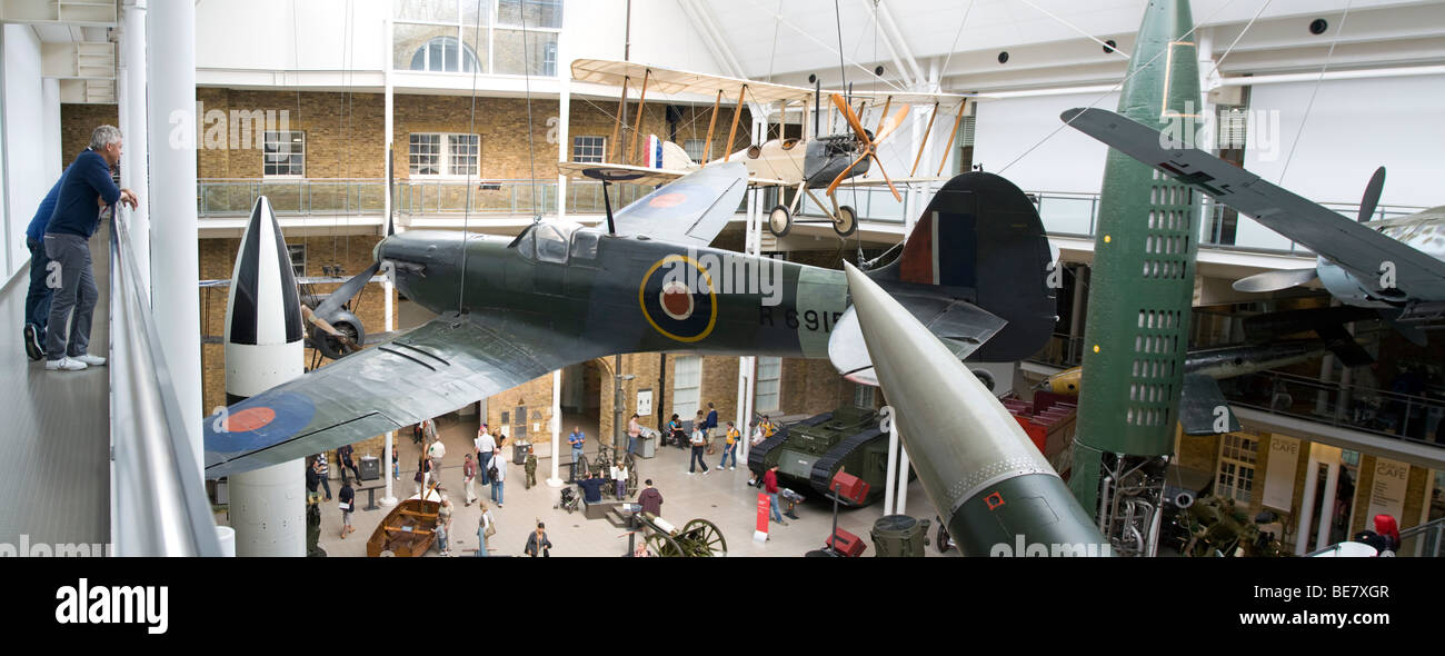 Sala principale - Imperial War Museum - Londra Foto Stock