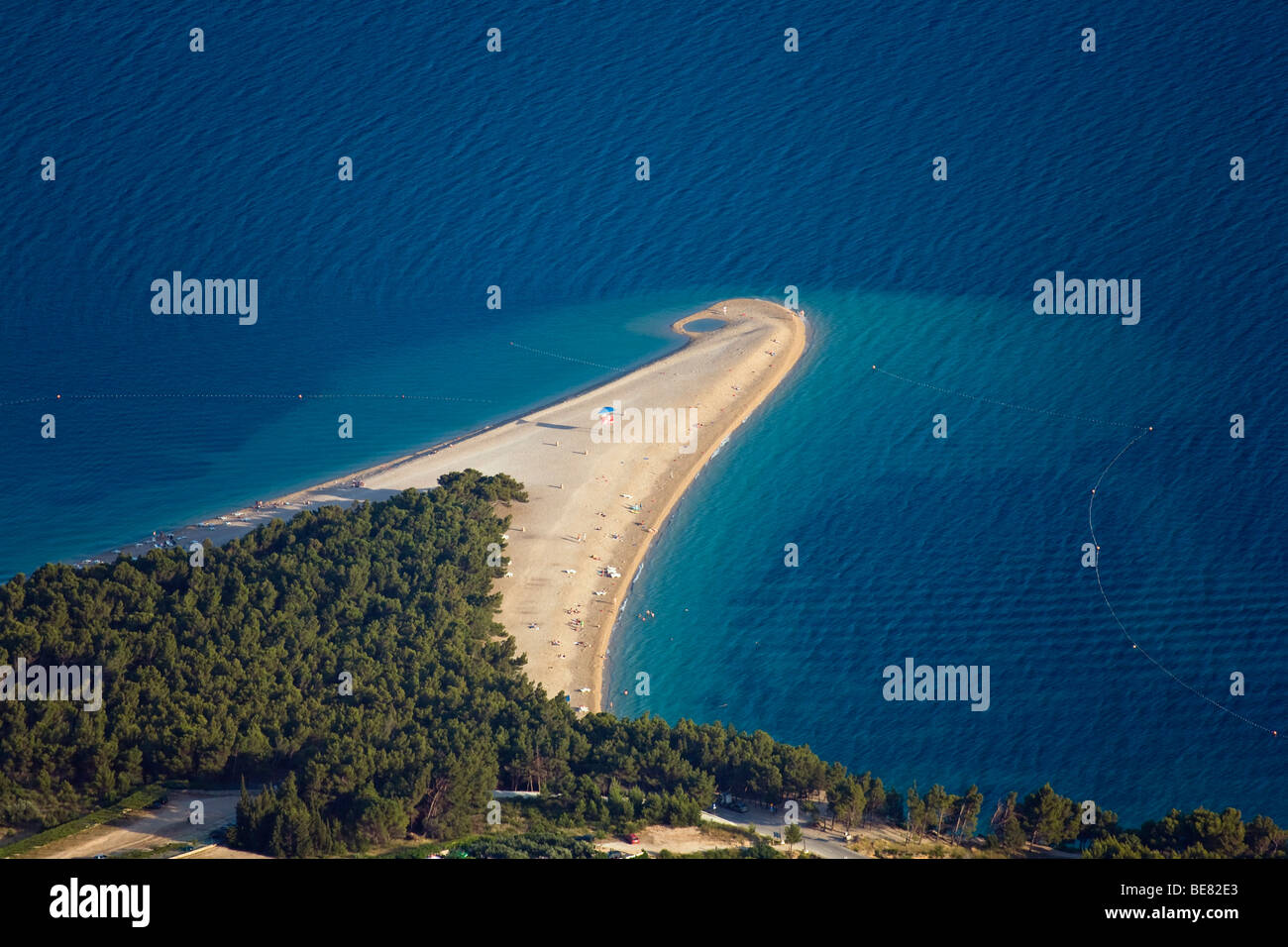 Languet e oceano nella luce del sole, Golden Horn, Bol, Isola di Brac, Dalmazia, Croazia, Europa Foto Stock