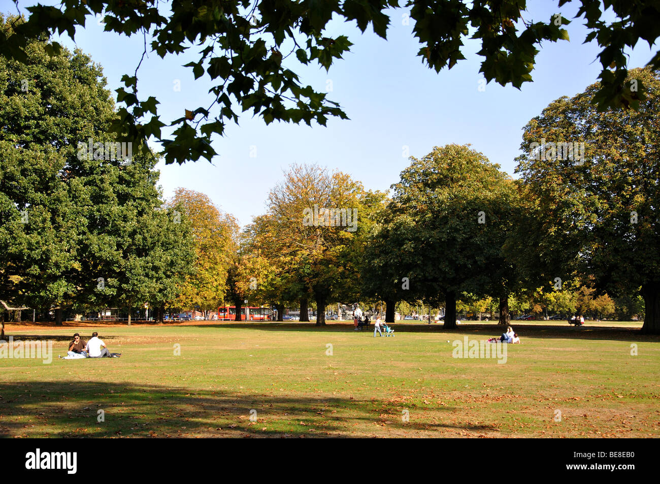 Ealing Common, Ealing, London Borough of Ealing, Greater London, England, Regno Unito Foto Stock