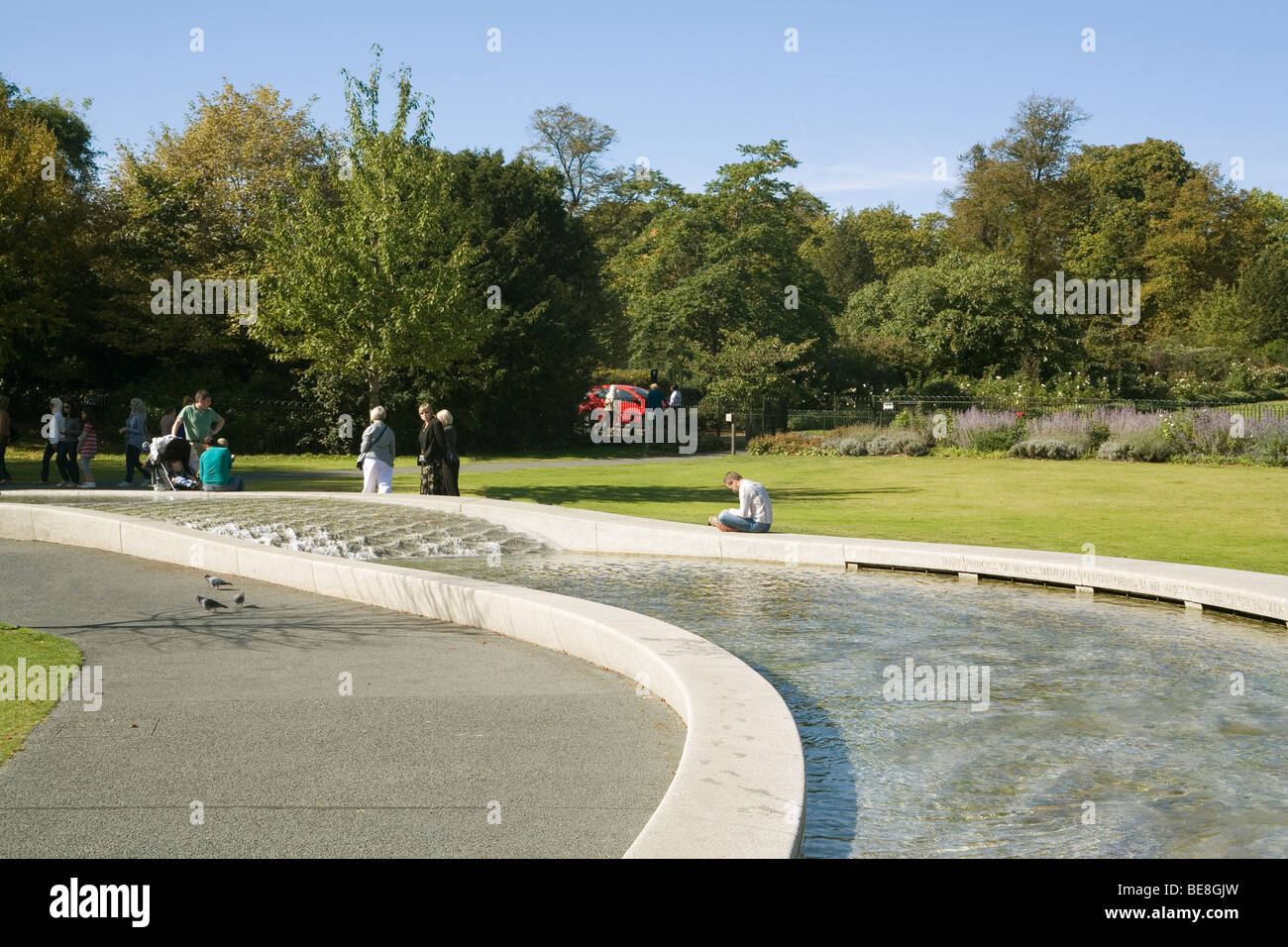 London Hyde Park Diana principessa di Galles fontana Foto Stock