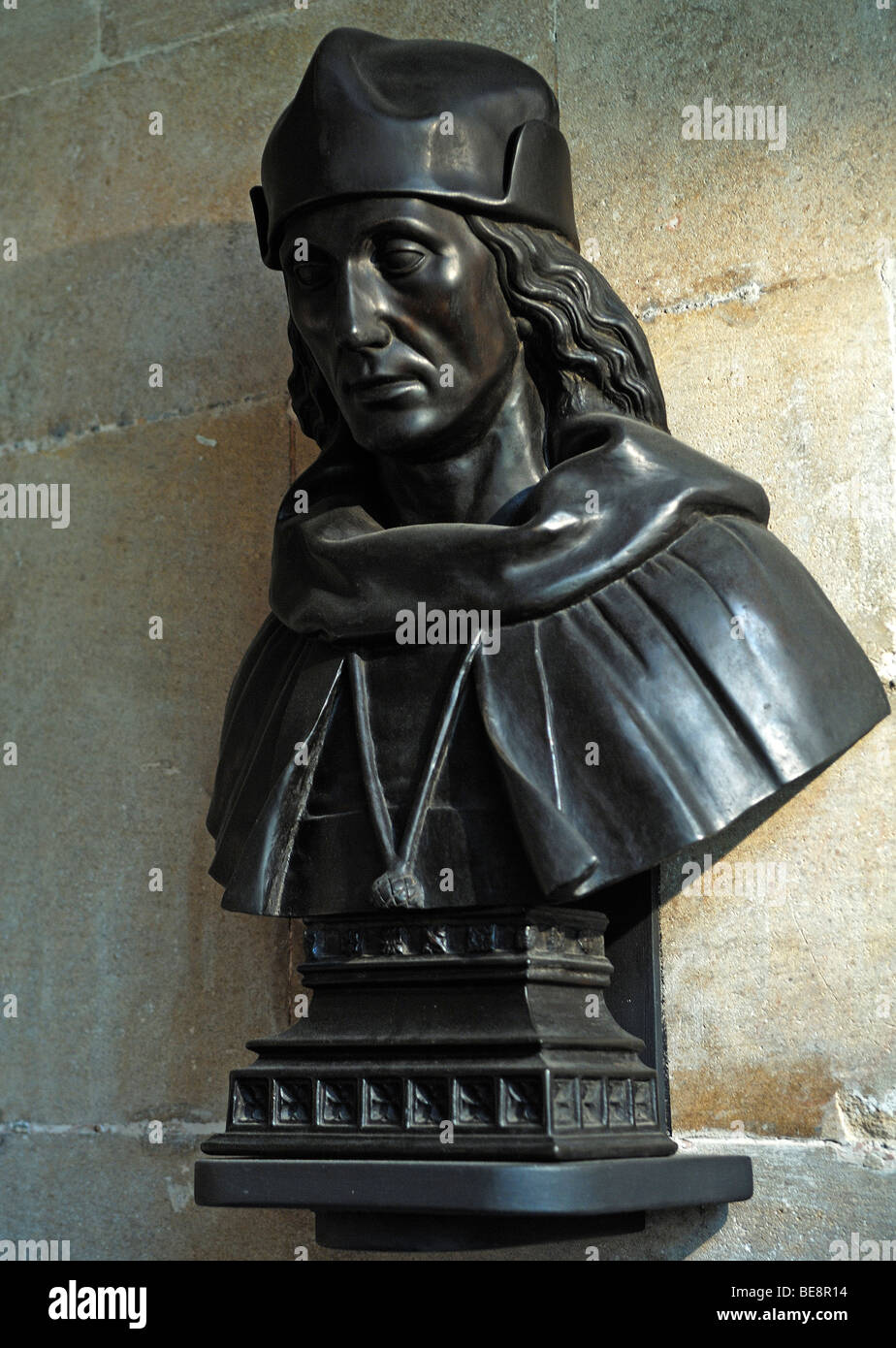 Busto di Enrico VII. Tudor 1457-1509, fondatore della dinastia Tudor, 'King's College Chapel', King's Parade, Cambridge, Cambri Foto Stock