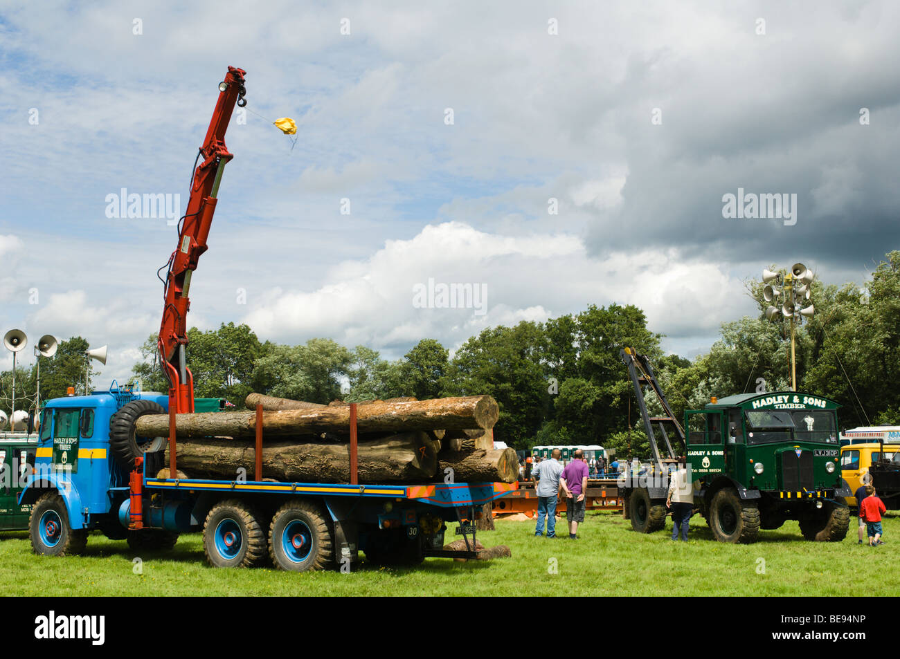 Veicoli commerciali a un rally a vapore Foto Stock