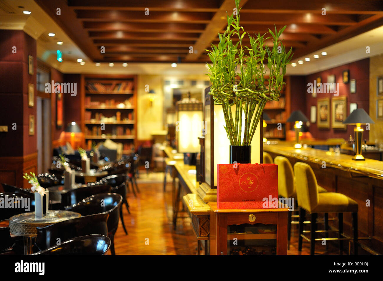 Regis Hotel Bar, Pechino CN Foto Stock