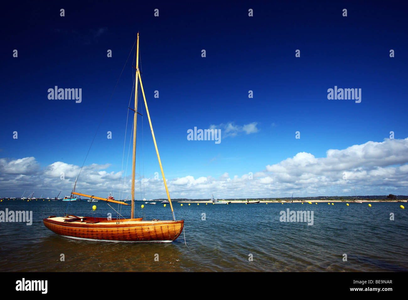 Baia di Arcachon (33) : imbarcazioni a vela in legno Foto Stock