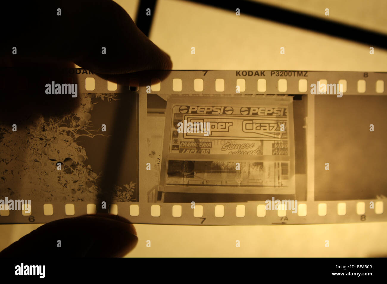 Kodak P3200 in bianco e nero film sviluppato Foto Stock