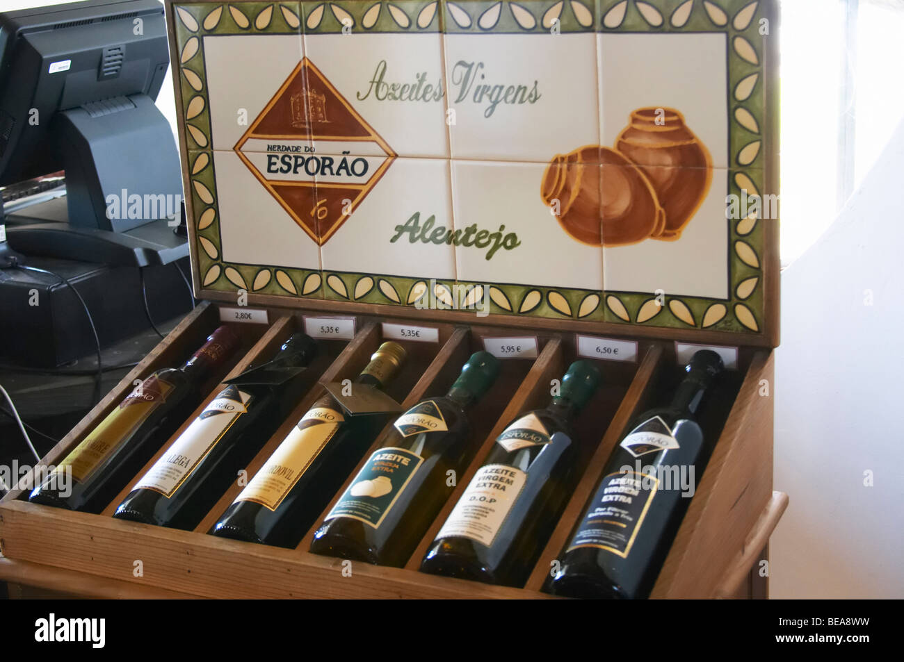 Negozio di vino olio di oliva herdade do esporao Alentejo Portogallo Foto Stock