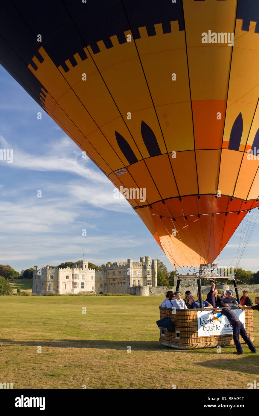 La Mongolfiera al Castello di Leeds Foto Stock