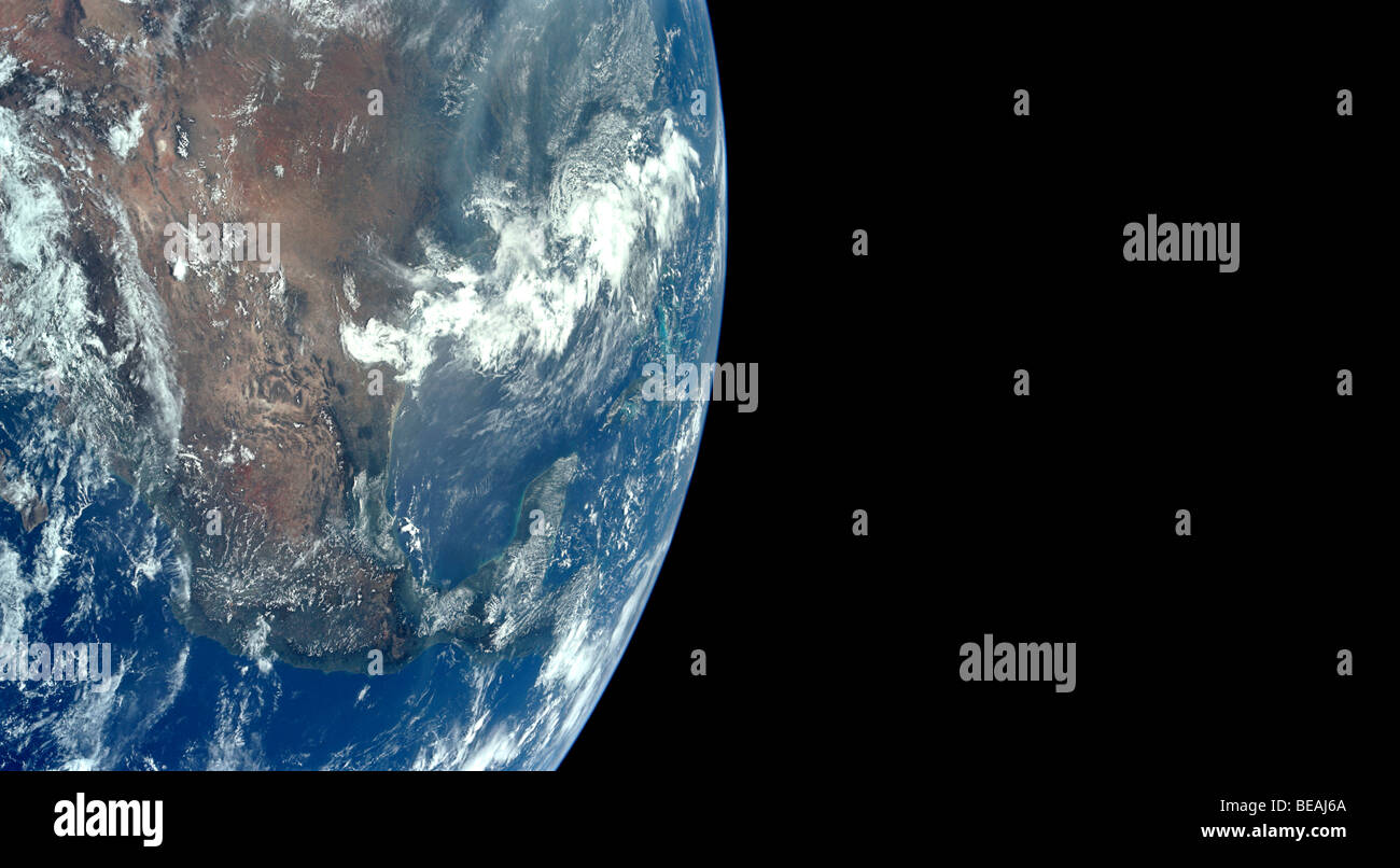 Immagine della Terra adottate durante l' Apollo 11 1969 missione. Ottimizzato e la versione avanzata di un originale immagine della NASA. Credito: la NASA Foto Stock