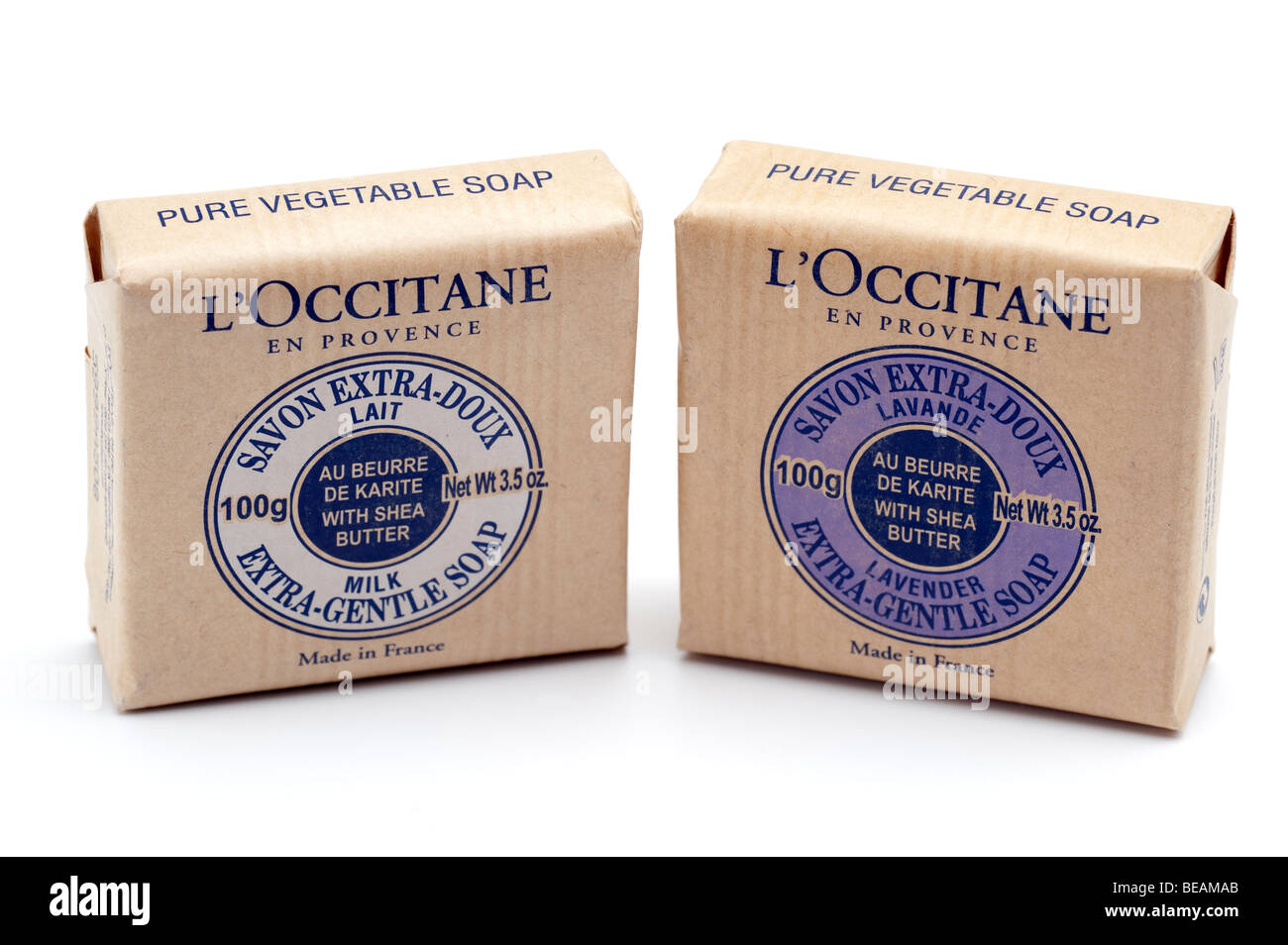 Due barre di L'Occitane puro sapone vegetale avvolto pack Foto Stock
