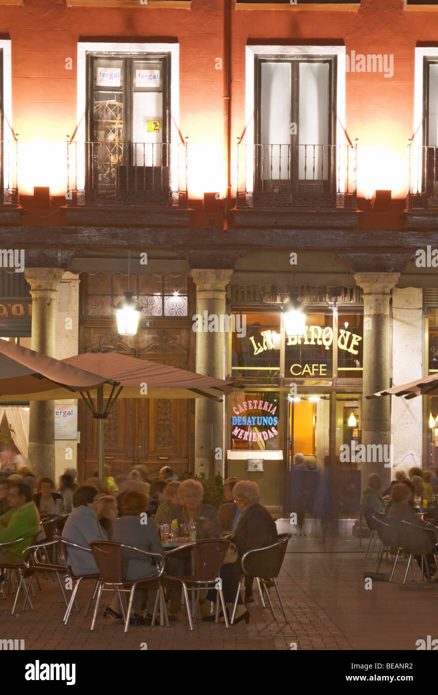 Terrazza ristorante plaza mayor Valladolid Spagna Castiglia e Leon Foto Stock