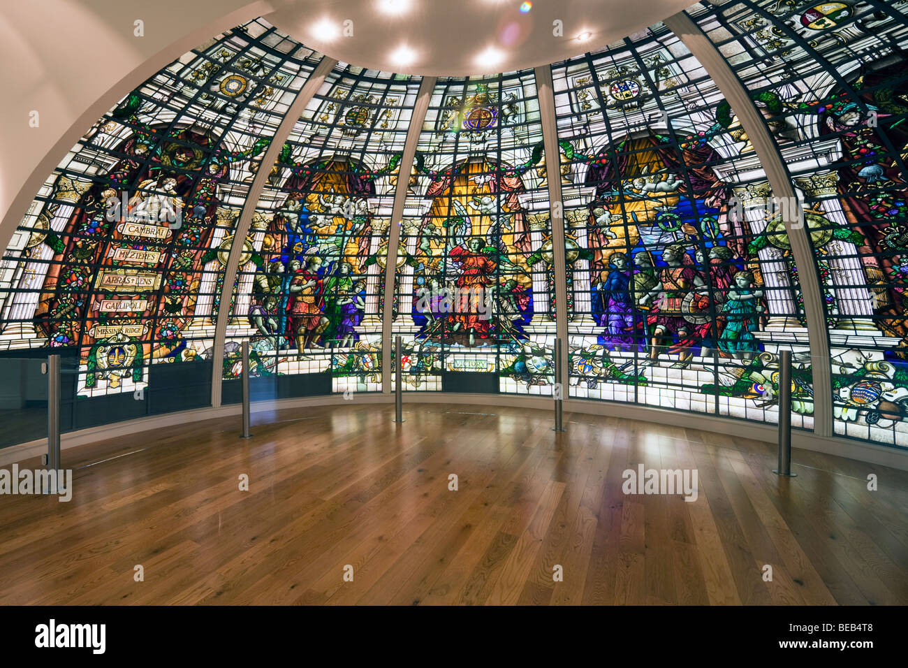 Il vetro macchiato dal Baltic Exchange, il National Maritime Museum di Greenwich, London, England, Regno Unito Foto Stock