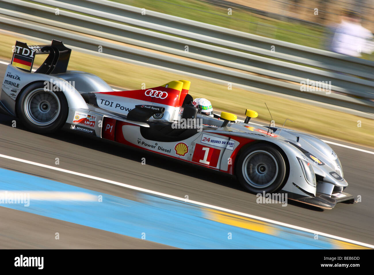 24 Ore di Le Mans 2009 - Audi R15 TDI n°1 Foto Stock