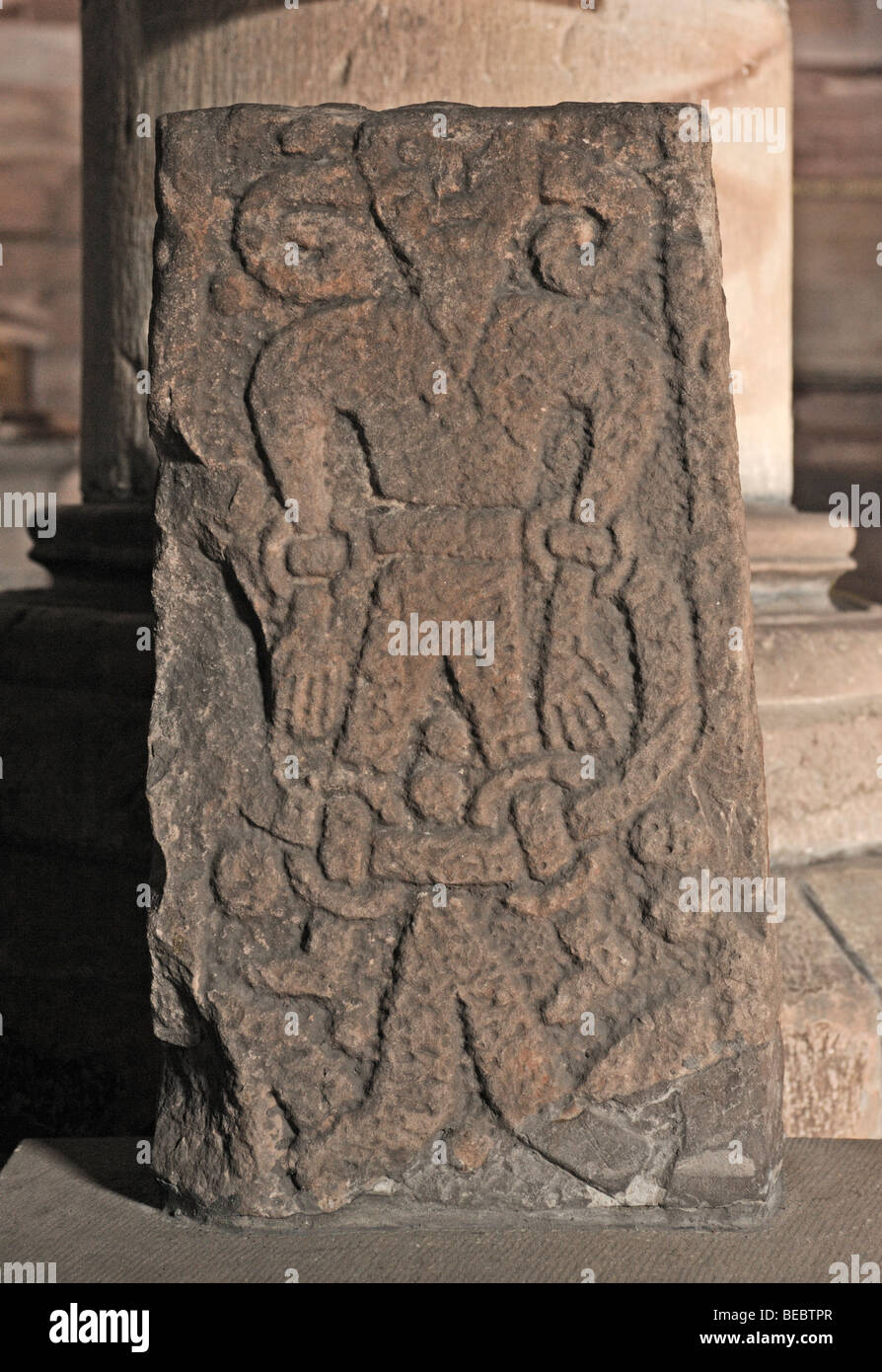 Il 'Loki pietra". La Chiesa Parrocchiale, Kirkby Stephen, Cumbria, England, Regno Unito, Europa. Foto Stock
