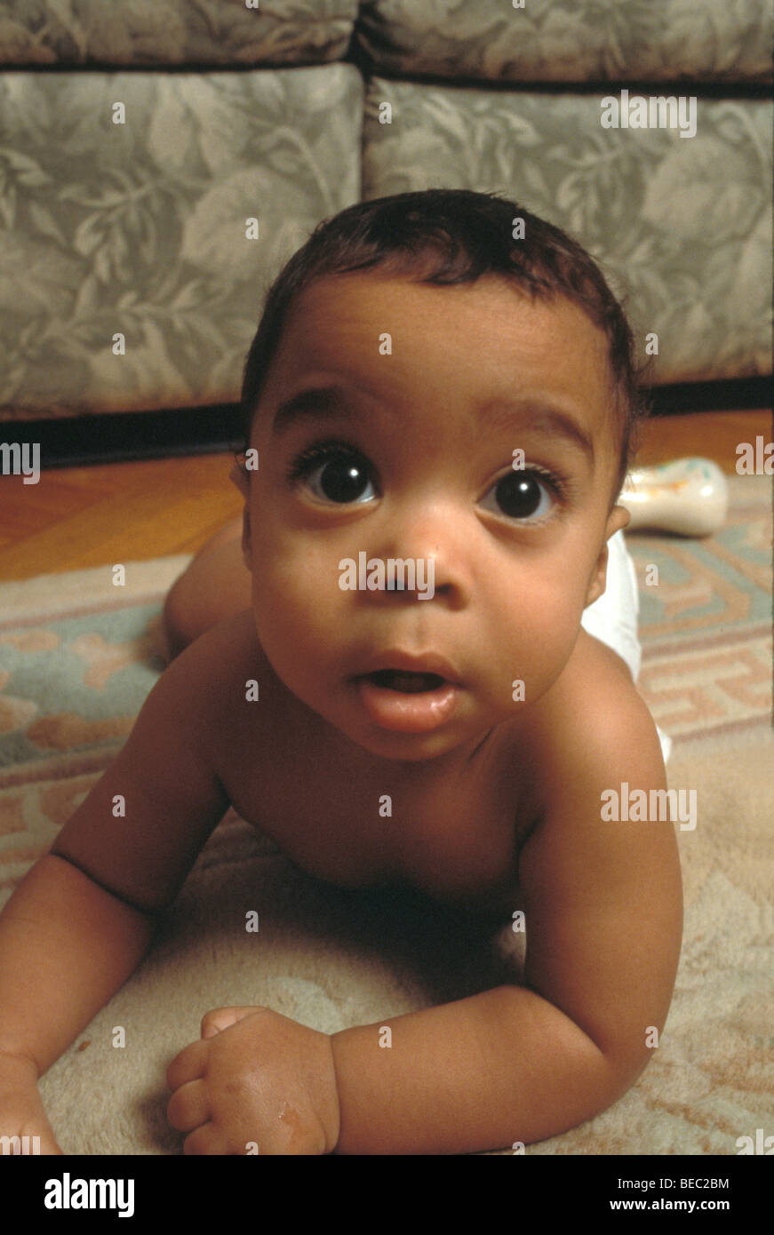 Razza mista baby. (African American & caucasica) MR Foto Stock