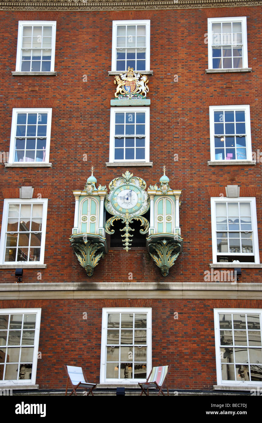 Fortnum jingle dell Orologio, Fortnum & Mason Department Store, Piccadilly, City of Westminster, Londra, Inghilterra, Regno Unito Foto Stock