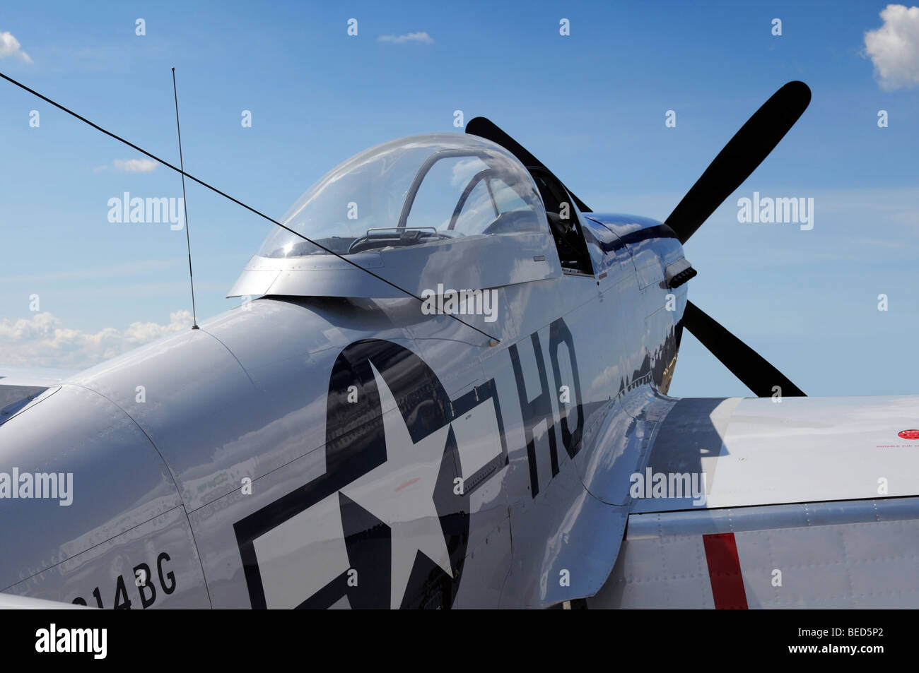 ST LOUIS - 20 giugno: Nord America P Mustang mostrata a Creve Coeur Aeroporto di San Louis, MO su Giugno 20, 2008 Foto Stock