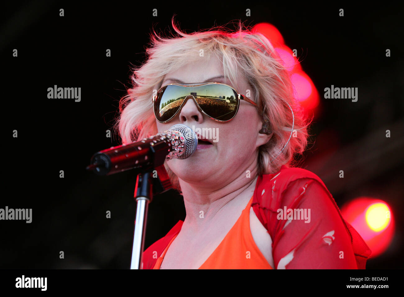 Deborah Harry, cantante statunitense new-wave band Blondie, vivere in spirito di musica Open Air in Uster football Stadium vicino Foto Stock