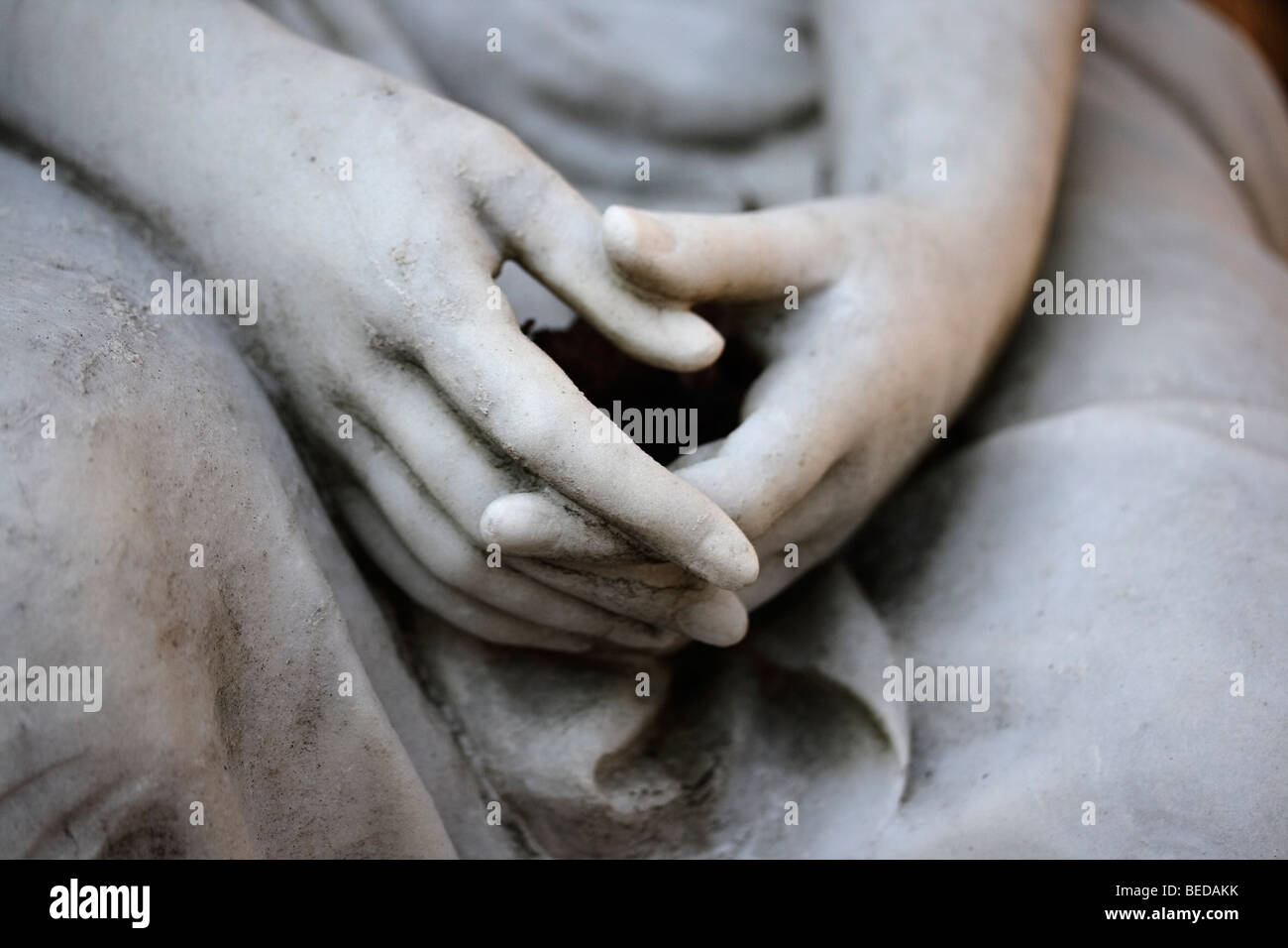 Mani piegate, simbolo per la pace Foto Stock