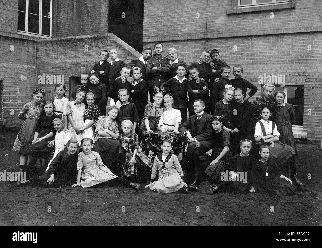 Fotografia storica, gruppo di bambini, circa 1939 Foto Stock