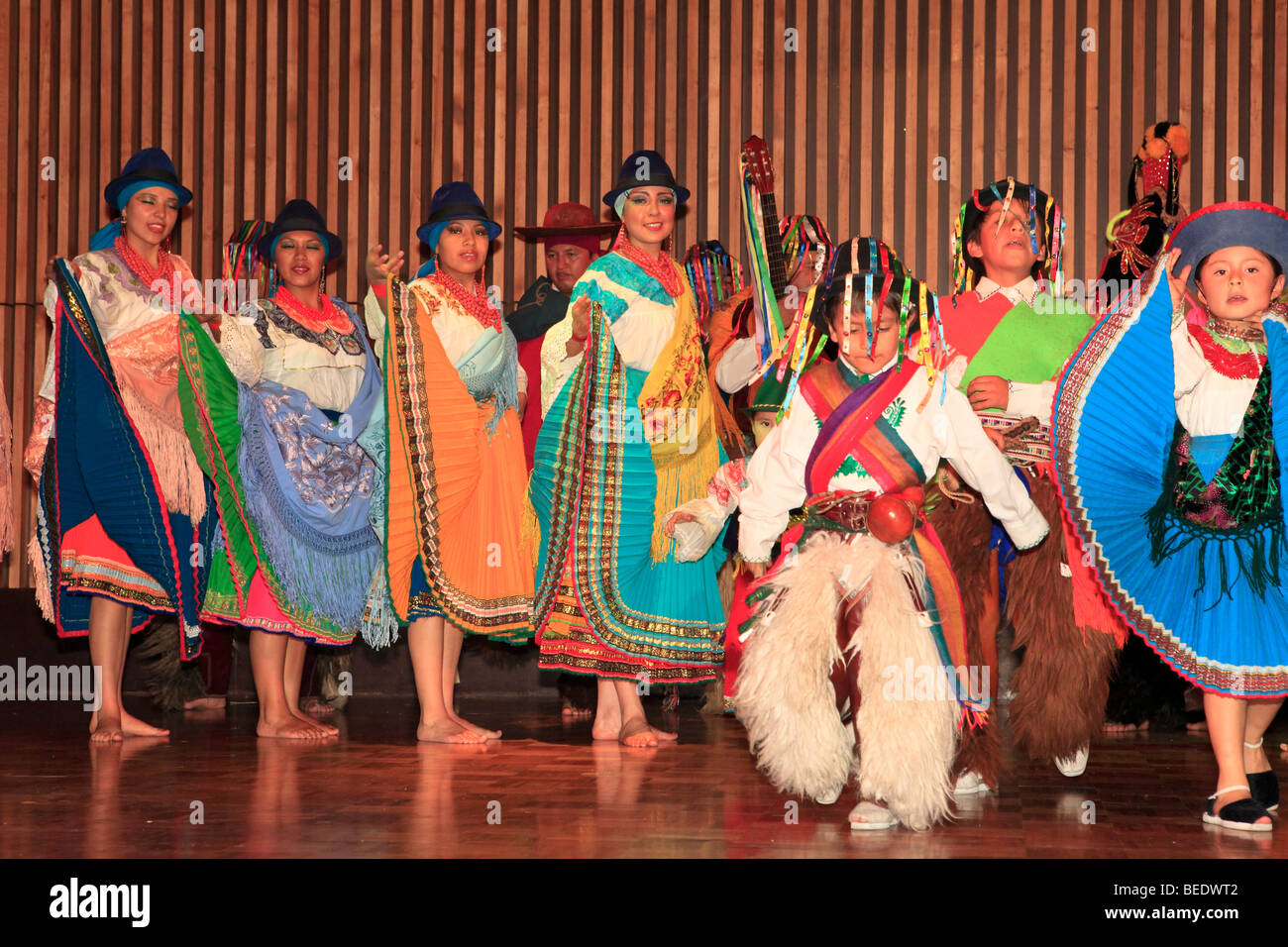 Ecuadoriano Folklore Ballet, balletto Folclorico Nacional, Quito Ecuador Foto Stock