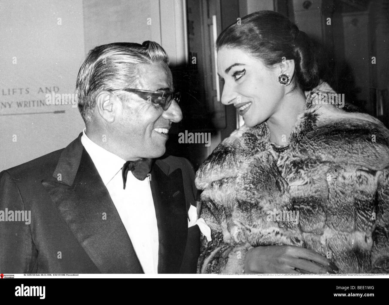 5205150 (900311) Maria Callas, italienische S‰ngerin griechischer Herkunft und Aristotele Onassis, 1959 a Londra. "KEYSTONE Foto Stock