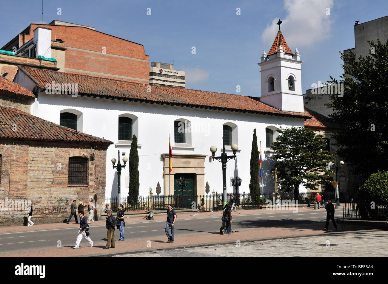 La Iglesia de La Veracruz, Chiesa della Vera Croce, Plaza Santander Santander Square, Bogotá, Colombia, Sud America Foto Stock