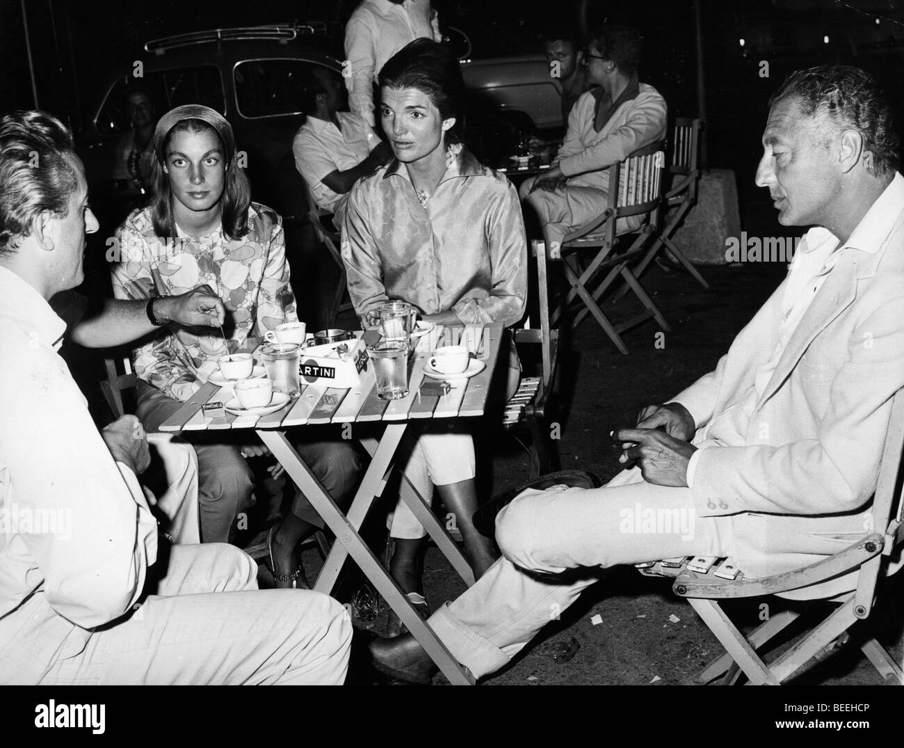 La first lady Jackie Kennedy chat con Gianni Agnelli Foto Stock