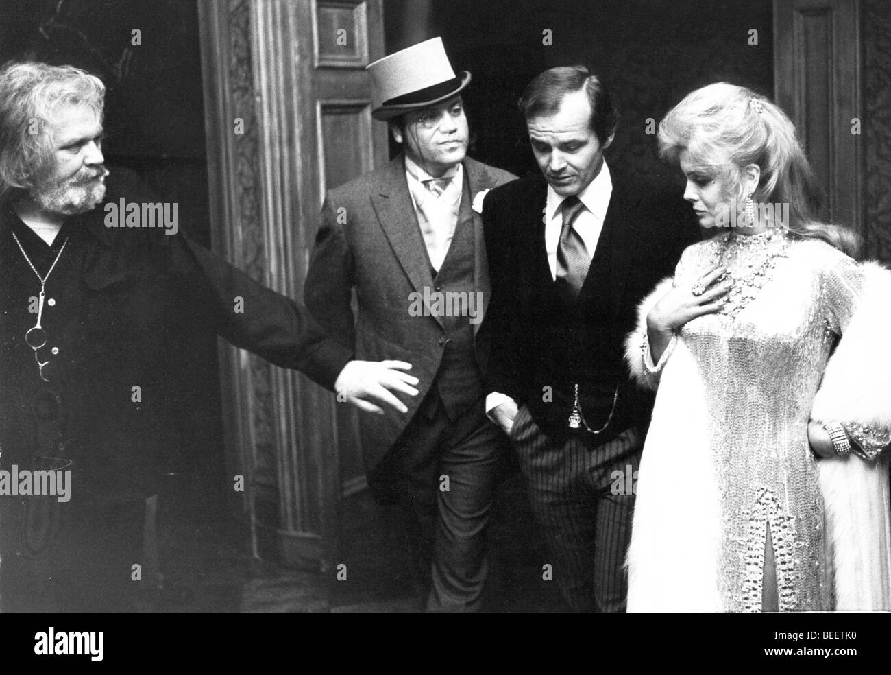 KEN RUSSELL, attori OLIVER REED, Jack Nicholson e ann-MARGARET Sul set del rock-opera Tommy Foto Stock