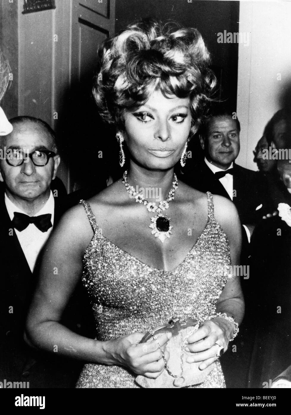 Attrice Sophia Loren alla premiere di 'cenerentola: Stile Italiano" Foto Stock