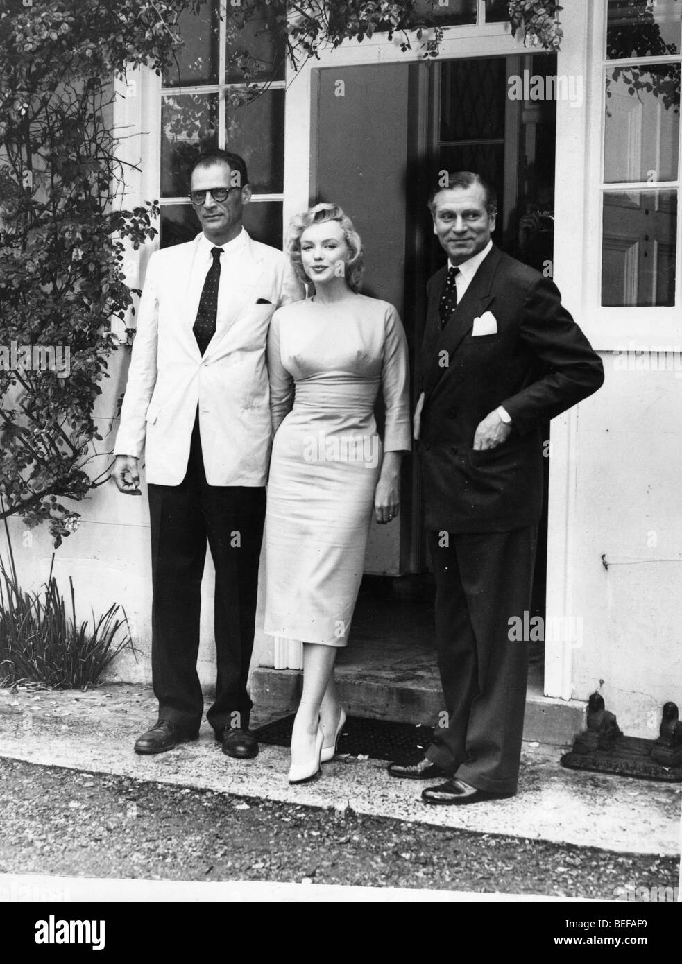 Attore LAURENCE OLIVER, attrice MARILYN MONROE (aka Norma Jean) e il marito Arthur Miller Foto Stock