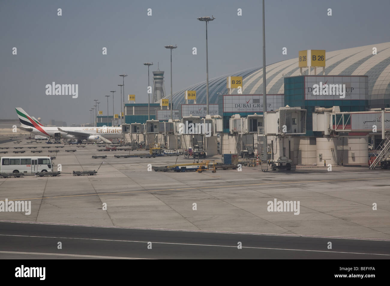 Emirates Airline tre Terminal Aeroporto di Dubai EMIRATI ARABI UNITI Foto Stock