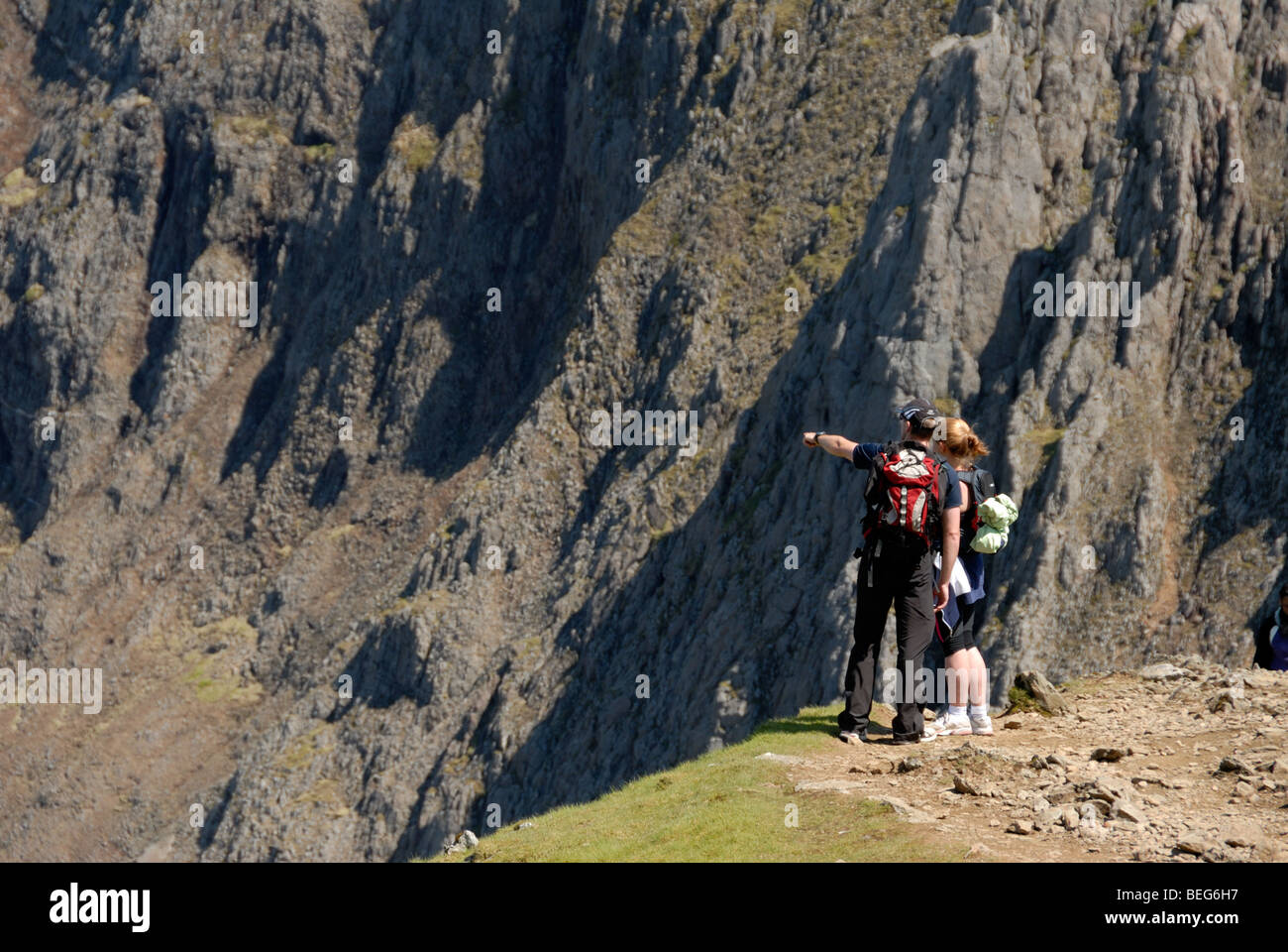 Ammirando le vedute del ferro di cavallo Snowdon Foto Stock