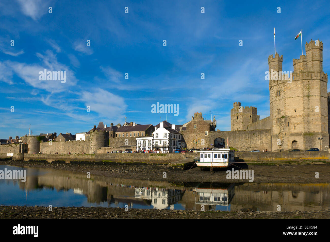 Caernarvon Castle, Caernarvon, Gwynedd, Wales, Regno Unito. Foto Stock