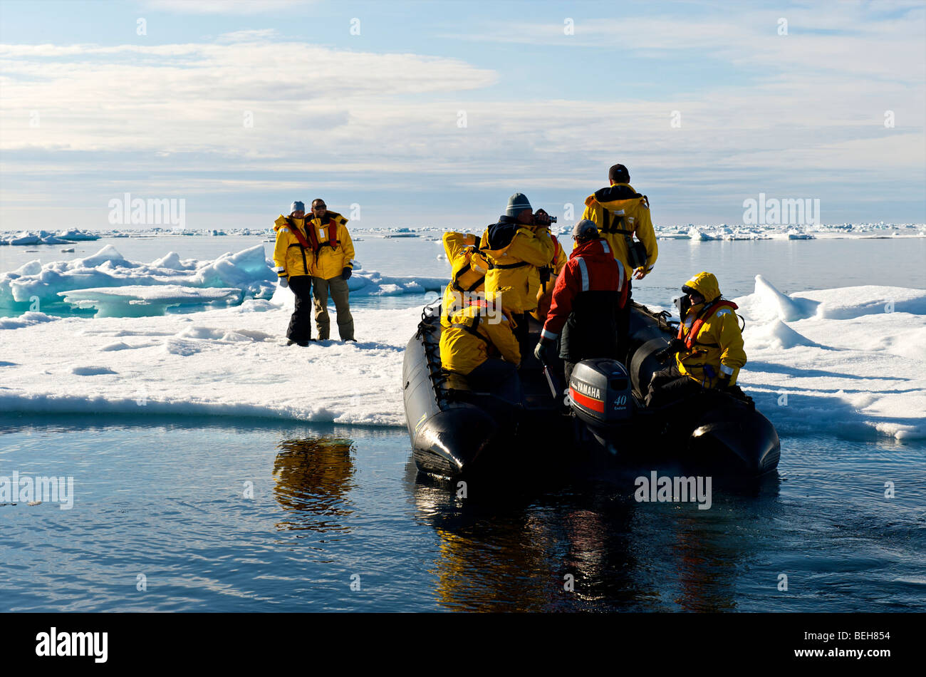 Spitsbergen, Svalbard, fotografare sul ghiaccio di moto Foto Stock