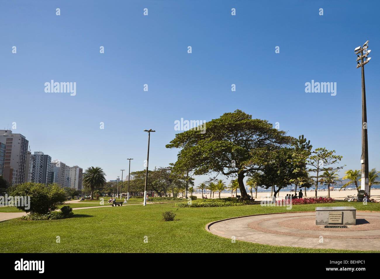 Giardino in una città, Santos, Sao Paulo, Brasile Foto Stock