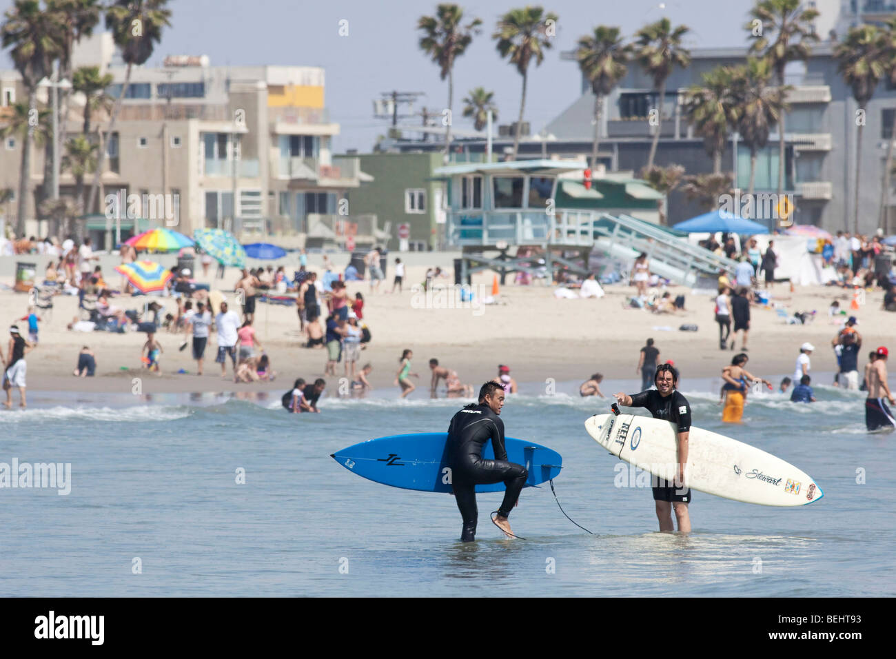 La gente sulla spiaggia di Venezia a Los Angeles, California, Stati Uniti d'America Foto Stock