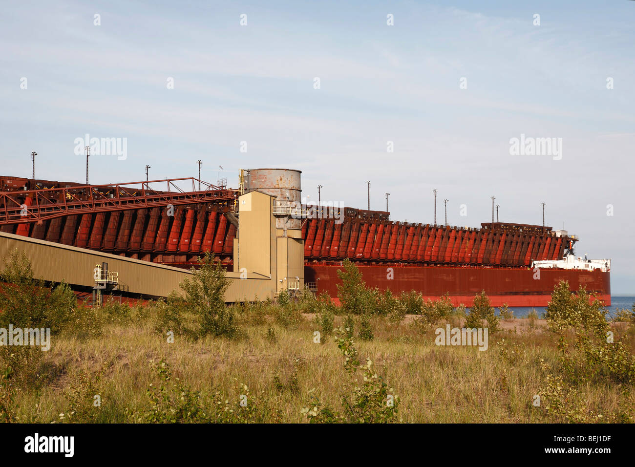 Upper Harbor ore Dock sul lago Superior a Marquette Michigan, Stati Uniti nessuno orizzontale ad alta risoluzione Foto Stock