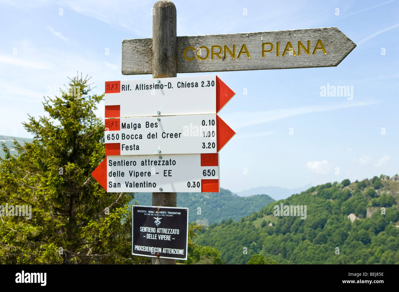 Bes corna piana Riserva Naturale Monte Baldo, Trentino Alto Adige, Italia  Foto stock - Alamy