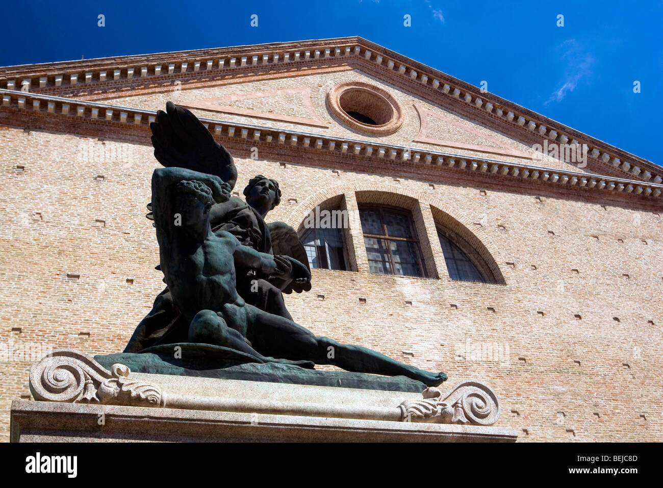 Statua e Corso del Popolo, Chioggia, Veneto, Italia Foto Stock