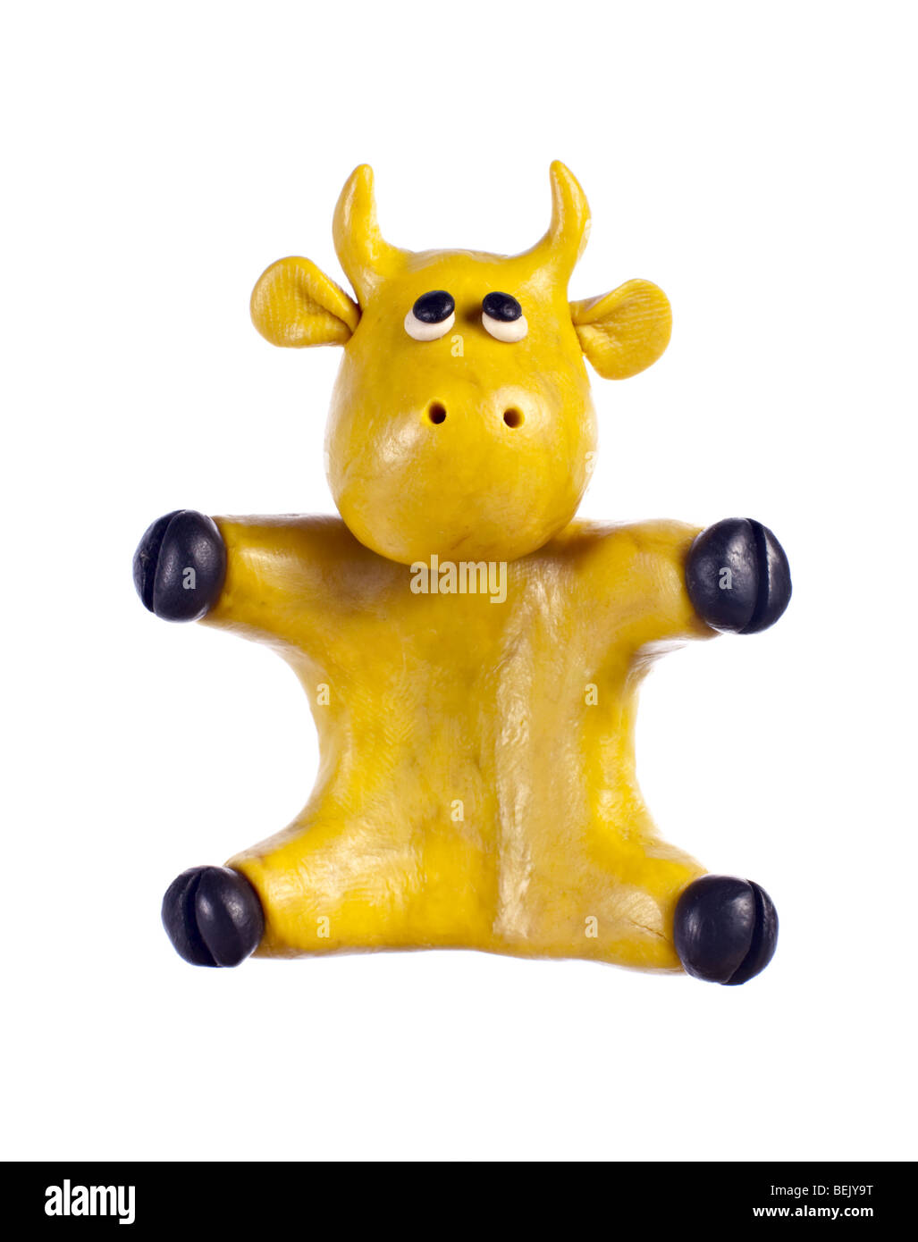 Taurus, segno dello zodiaco fatta di plastilina giallo Foto Stock