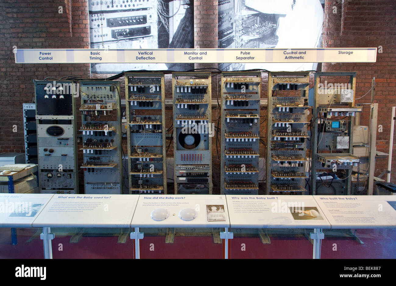 Manchester Mark 1 primo programma memorizzato computer presso il Museo della Scienza e dell'industria (MOSI), Liverpool Road, Manchester REGNO UNITO Foto Stock