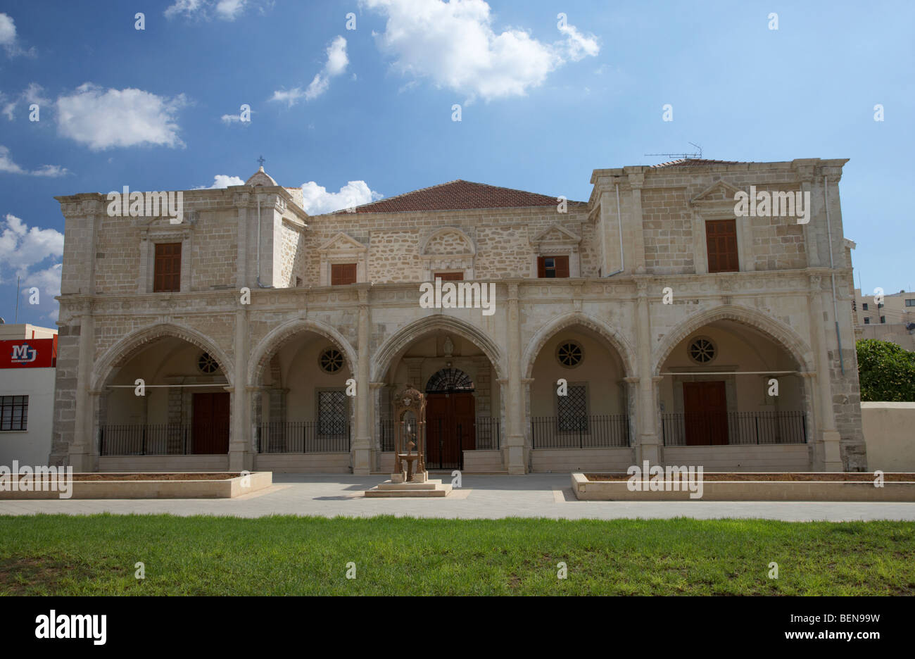 St Josephs Convento e chiesa cattolica san Giuseppe de l apparizione larnaca repubblica di cipro Foto Stock