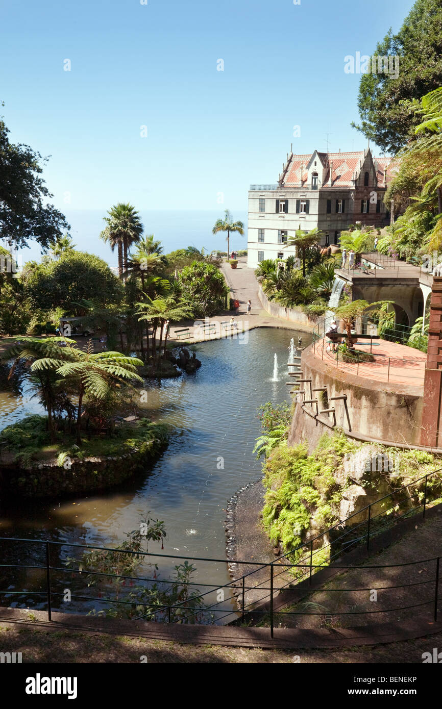Viste del Monte Palace Gardens, Monte, Funchal, Madeira Foto Stock