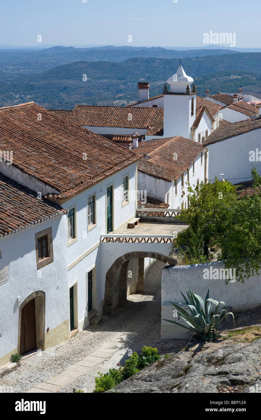 Il Portogallo, l'Alentejo, Marvao, Street nella città vecchia Foto Stock