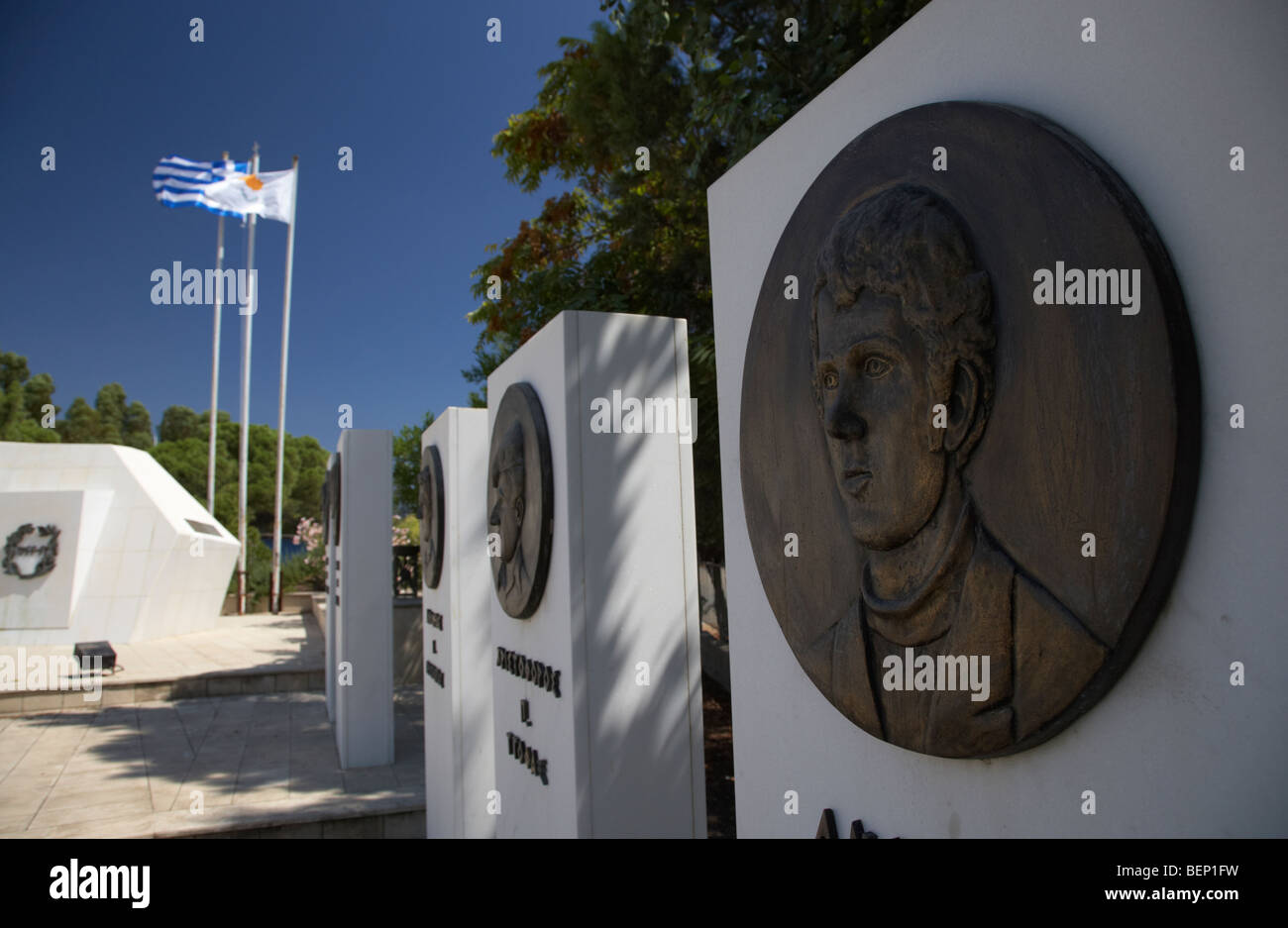 Memorial a quelli in eoka anti british insurrezione e 1974 conflitto turco larnaca repubblica di Cipro in Europa Foto Stock