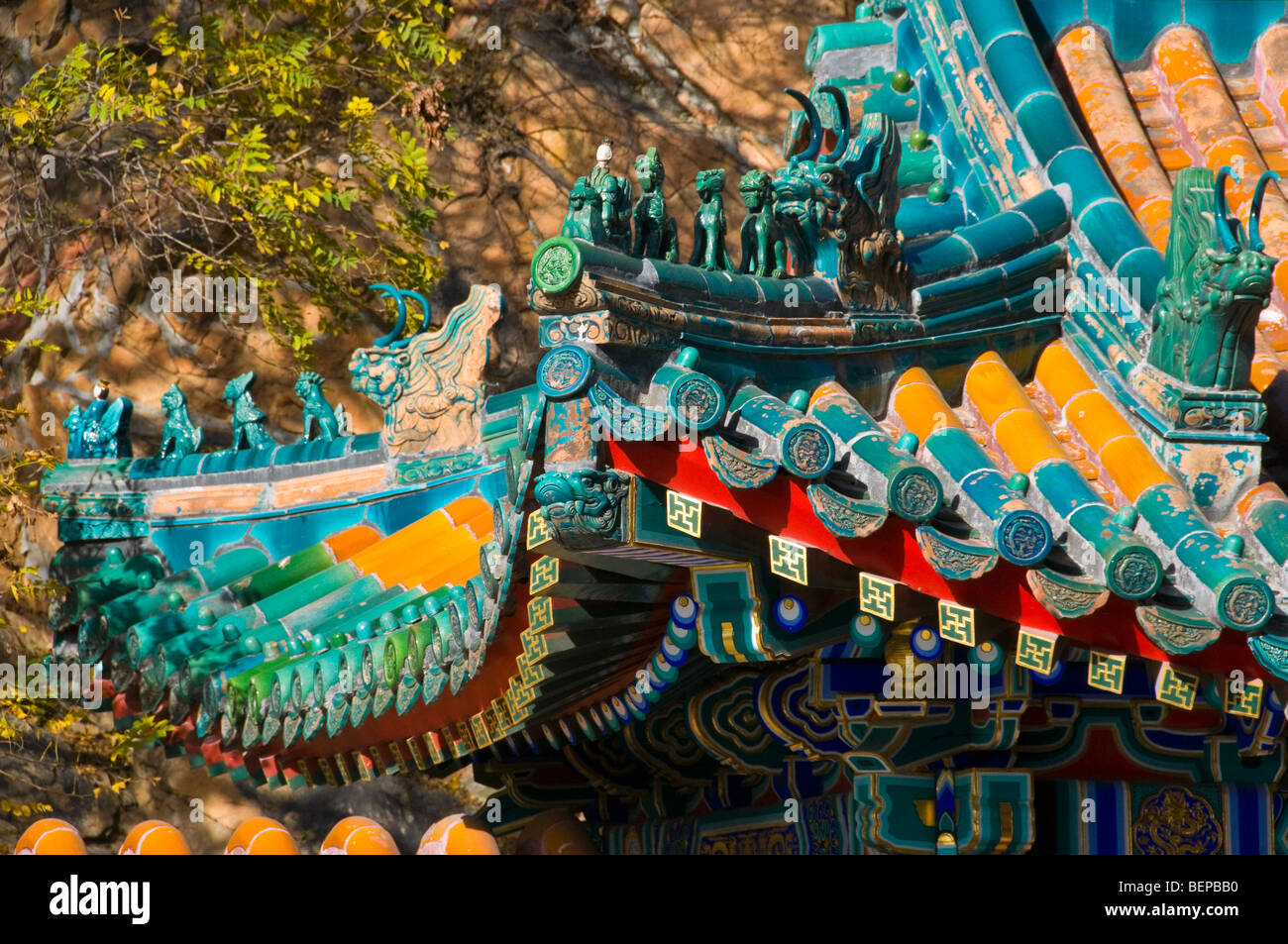 Dettagli architettonici di un tempio del palazzo d'Estate a Pechino Foto Stock
