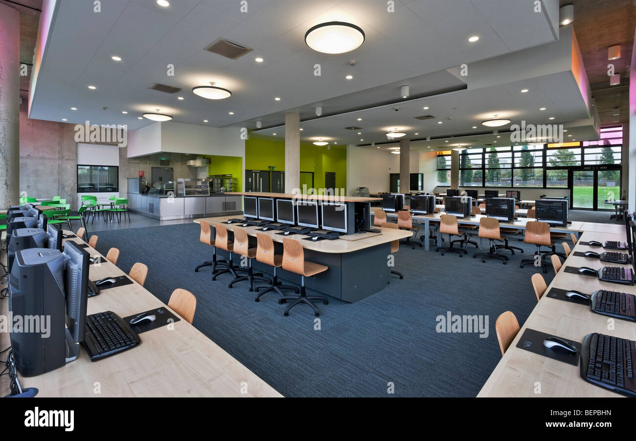 Uxbridge Alta scuola Foto Stock