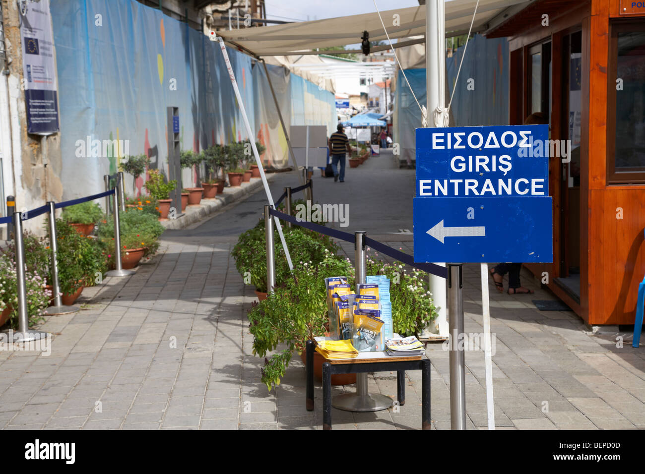 Punto di incrocio in Ledra Street all'ONU zona di buffer nel verde della linea che divide il nord e il sud di Cipro a Nicosia lefkosia Foto Stock
