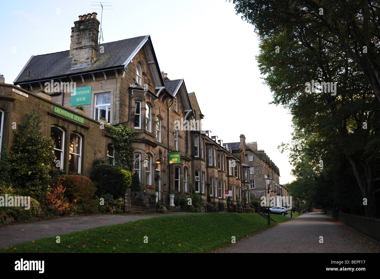 Il Grosvenor House hotel bed and breakfast nel Board walk Buxton DERBYSHIRE REGNO UNITO Foto Stock